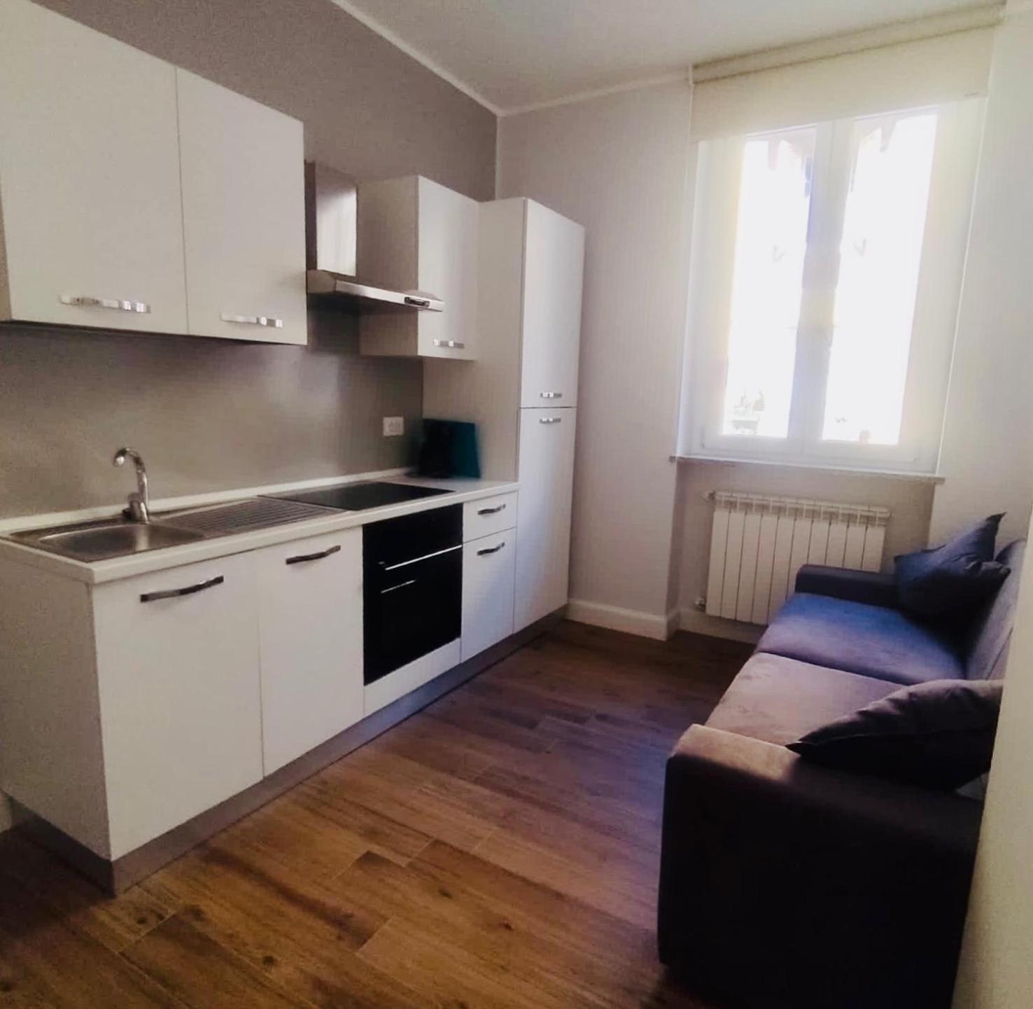 Hh Hermoso Housing Asti Buitenkant foto