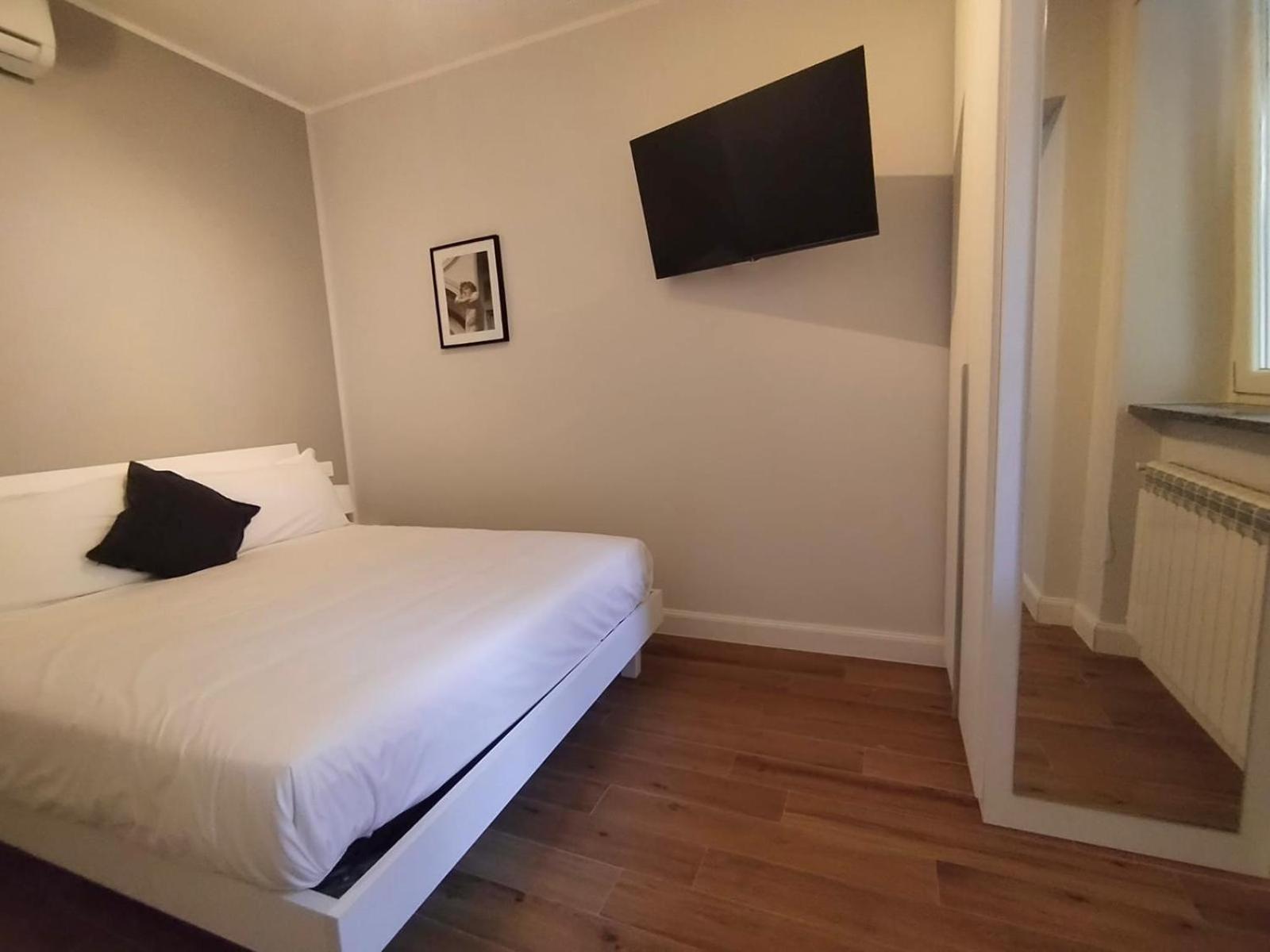 Hh Hermoso Housing Asti Buitenkant foto